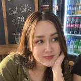 Jhilli Japanese Call Girl Photo 2 of 4