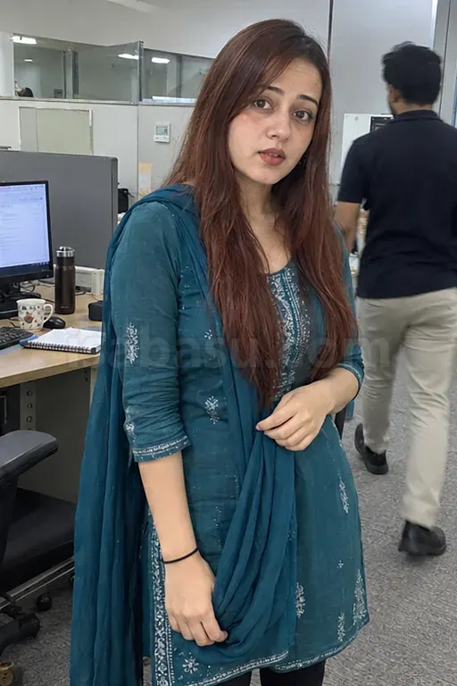 Nandini, Bangalore Escort Photo 2 of 4