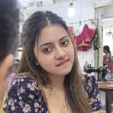 Komal Muslim Escorts Bangalore Photo 2 of 4
