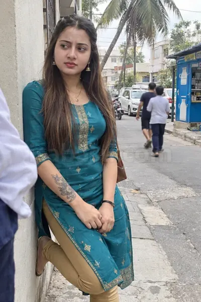 Komal Muslim Escorts Bangalore Photo 1 of 4